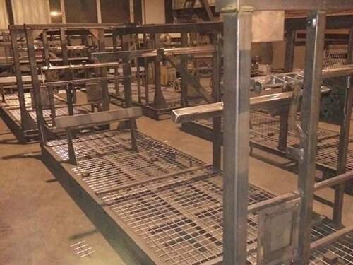 工位器具 